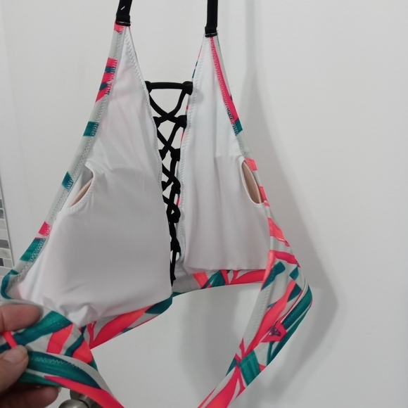 Pink by Victoria's Secret Tropical Bikini Top Lace up Middle - Picture 4 of 4